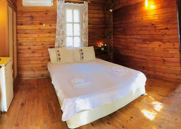 Holiday park Kizilbuk Ahsap Evleri